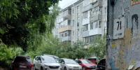 В Калуге жалуются на разбитые дворы - Калужский перекрёсток