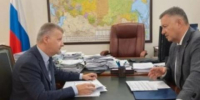 Глава Приангарья и замминистра просвещения РФ обсудили капремонт в школах и детсадах - Baikal24.Ru
