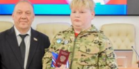 Юные макушинцы получали паспорта в Курганской областной Думе - Новый мир