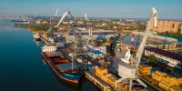 Грузооборот морских портов Астраханской области за семь месяцев вырос на 79% - Комсомольская Правда