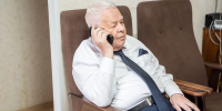 100 лет истории: ветеран из Кирова Геннадий Пенкин отметил вековой юбилей - Город Киров