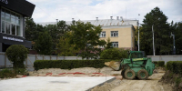 Благоустройство сквера в центре Благовещенска задержалось из-за неожиданной находки (фото) - Amur.Life
