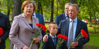 В Барнауле почтили память Героя России Игоря Иванова - Администрация г. Барнаул