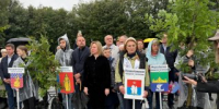 Во Всеволожске прошла торжественная церемония высадки Петровского дуба - Всеволожский район