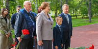 В Барнауле почтили память Героя России Игоря Иванова - Комсомольская Правда