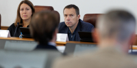 Комитет Законодательного Собрания по социальной политике поддержал инициативу Брянской областной Думы об увековечении памяти лиц без гражданства, погибших при защите России - Законодательное Собрание