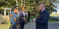Матери погибшего героя Евгения Мельника вручили орден Мужества - Совет муниципальных образований