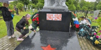 Ученики Мглинской школы № 2 благоустроили памятные места - Мглинские Вести