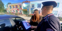 В Кошкинском районе сотрудники Госавтоинспекции провели акцию «Пристегни самое дорогое!» - ГУ МВД Самарской области