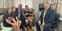 Председатель АКЗС встретился с семьей погибшего участника СВО в Курьинском районе - Законодательное Собрание