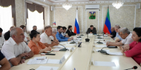 В Хасавюрте обсудили подготовку к новому учебному году и актуальные вопросы для муниципалитета - Администрация МО г. Хасавюрт