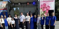В Веселовском районе прошла акция, посвященная Дню Государственного флага - Веселовский район