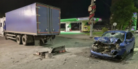 Опасное перестроение: в Оренбурге «Камаз» врезался в «Ладу», пострадала 14-летняя девочка - Комсомольская Правда