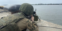 В Балтийске военнослужащие тренируются бороться с безэкипажными катерами - Комсомольская правда