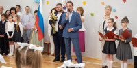 Префект Анатолий Смирнов: «Зеленоград готовится к новому учебному году» - Префектура ЗелАО