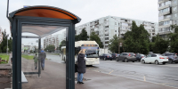 На улице Кочетова и в других местах появляются новые остановочные комплексы - Газета Новгород
