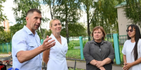На улице Вадинской завершается установка тренажеров на спортплощадке - Город Пенза
