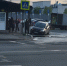 Автомобиль «Форд» «провалился в текстуры» асфальта на улице Труда в Пскове - Pln-Pskov.Ru