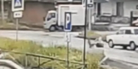 В Назарово госавтоинспекторы просят помощи в розыске водителя на белых «Жигулях», сбившего на «зебре» женщину - ИА Запад24