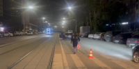 Водитель «Мерседеса» сбил на «зебре» 17-летнюю девушку в Екатеринбурге - Фото 1 - JustMedia