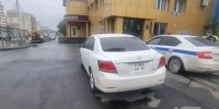 Неизвестный водитель врезался в припаркованную Toyota Allion в Южно-Сахалинске: поиск очевидцев - News.Astv.Ru