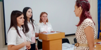 Студенты-наставники юридического факультета работают с первокурсниками - Владивостокский филиал РТА