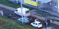 Девочка двух лет выпала с пятого этажа в Кирове - Город Киров