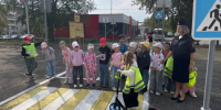 В Краснотурьинске дошколята учились безопасному поведению на дороге в автогородке - Газета Заря Урала
