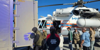 Вертолёт МЧС доставит гуманитарный груз в Верхоянский улус и вывезет людей - Yakutia-Daily.Ru