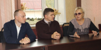 Сергей Едемский и Никита Сергеев посетили издательский дом «Коношский курьер» - Единая Россия