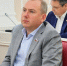 Владимир Вдонин вручил детям наборы канцелярских принадлежностей - Комсомольская правда