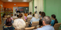 В республиканской библиотеке презентовали творчество крымского автора Александра Кротко - Минкультуры Республики Крым