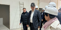 Александр Дрозденко осмотрел строящуюся ледовую арену в Гатчине - 47Channel.Ru