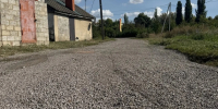 После жалобы в прокуратуру в Токаревке отсыпали щебнем одну из улиц - Комсомольская Правда
