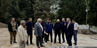 В лесопарке «Ёлочки» Наро-Фоминского округа начались работы по благоустройству - Администрация Наро-Фоминского г.о.