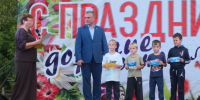 Сергей Дмитриев помог организовать праздник в посёлке Октябрьский - Законодательное Собрание