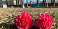 В Санкт-Петербурге установили памятник 9-летнему Паше, которого убил педофил - ИА Общественная служба новостей