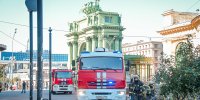 Во Дворце искусств Ленинградской области прошли пожарно-тактические учения - МЧС России