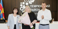 Бывший главред темрюкской районной газеты «Тамань» Елена Иовлева удостоена медали «За вклад в развитие Тамани» - Газета Таманский Вестник