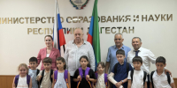 Меценат Нариман Газалиев помог собрать в школу первоклассников из пяти муниципалитетов Дагестана - Дагестанская правда