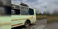 Одна из пострадавших при атаке ВСУ на автобус в ЛНР скончалась в больнице - M24.Ru