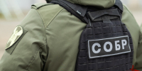 При поддержке СОБР Росгвардии в Хакасии задержаны подозреваемые в незаконном обороте банковских и SIM-карт - Росгвардия