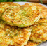 Кабачки больше не жарю кружочками: мешаю с сыром и кефиром — лепёшки хрустят снаружи и тают внутри - Progorod58.Ru