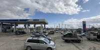 Регулировщики на АЗС: как в Якутске наводят порядок в очередях за бензином - Yakutia-Daily.Ru