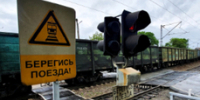 В ближайшие трое суток ДВЖД будет ремонтировать переезды во Владивостоке – сегодня ночью ограничат движение на Постышева и повороте на Военное шоссе - NewsVl.Ru