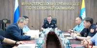 В Калмыкии обсудили вопросы безопасности предстоящего единого дня голосования - Росгвардия