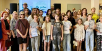 В Культурном центре семейного чтения и досуга им. П. А. Михина прошло торжественное открытие выставки детских художественных работ «На гребне волны». - Kursk.Com