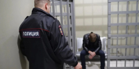 В Зуевке мужчина попытался украсть металлические решетки - Комсомольская Правда