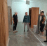 Дубовая облицовка и мультимедийные экраны в холле главного корпуса ВГМУ - Медицинский Университет им. Н.Н. Бурденко