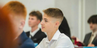 По поручению Андрея Чибиса действует новая мера поддержки для выпускников - Мурманский вестник